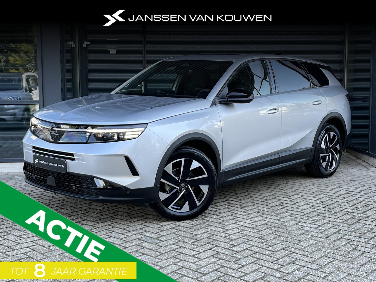 Opel Grandland - 1.2 Turbo Hybrid Business Edition /Panoramadak / Lederen bekleding / Zeer Compleet - AutoWereld.nl