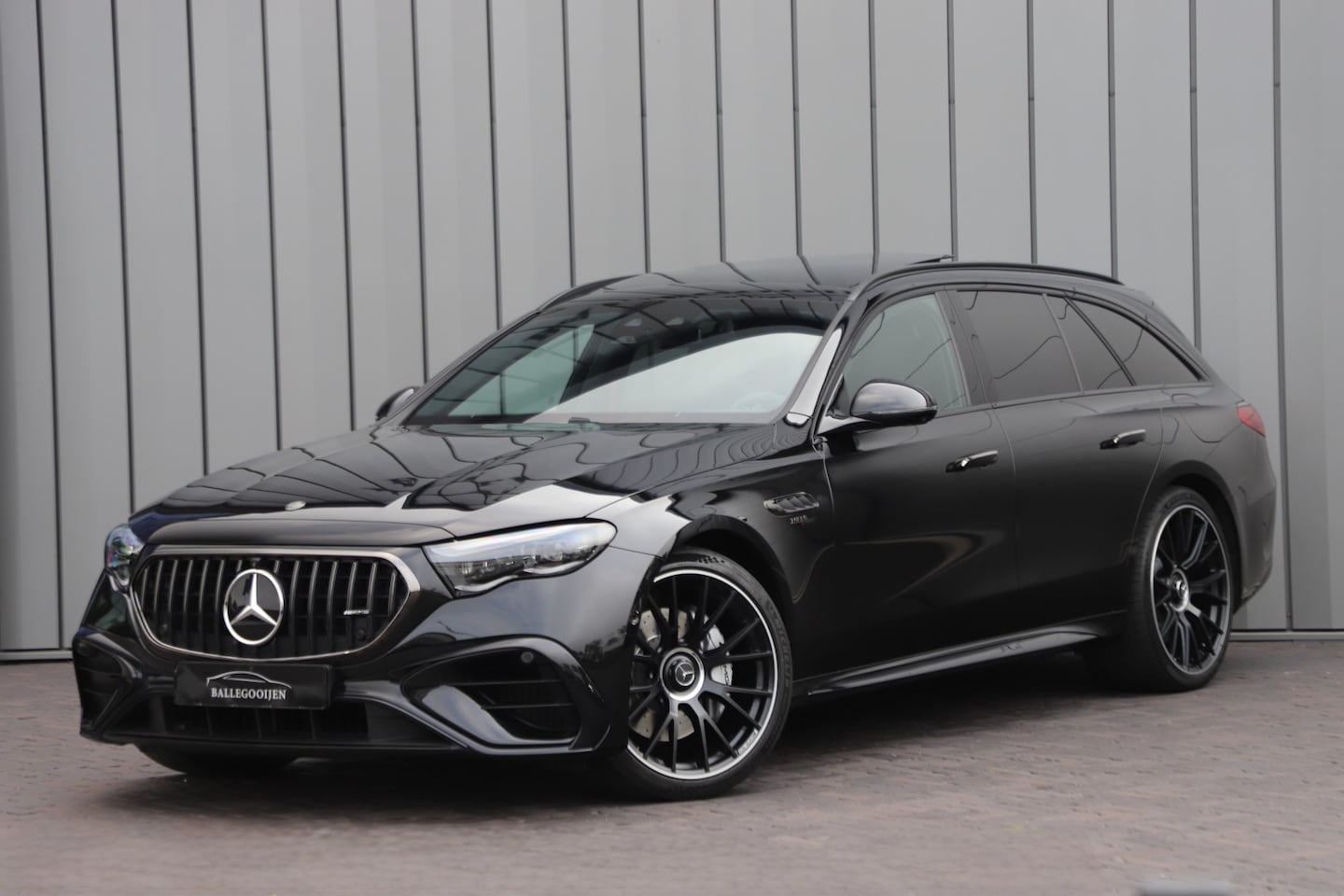 Mercedes-Benz E-klasse Estate - AMG 53 4MATIC+ | 585PK | Hyperscreen | Burmester 4D | Keyless-go | Distronic+ | Sfeerverli - AutoWereld.nl