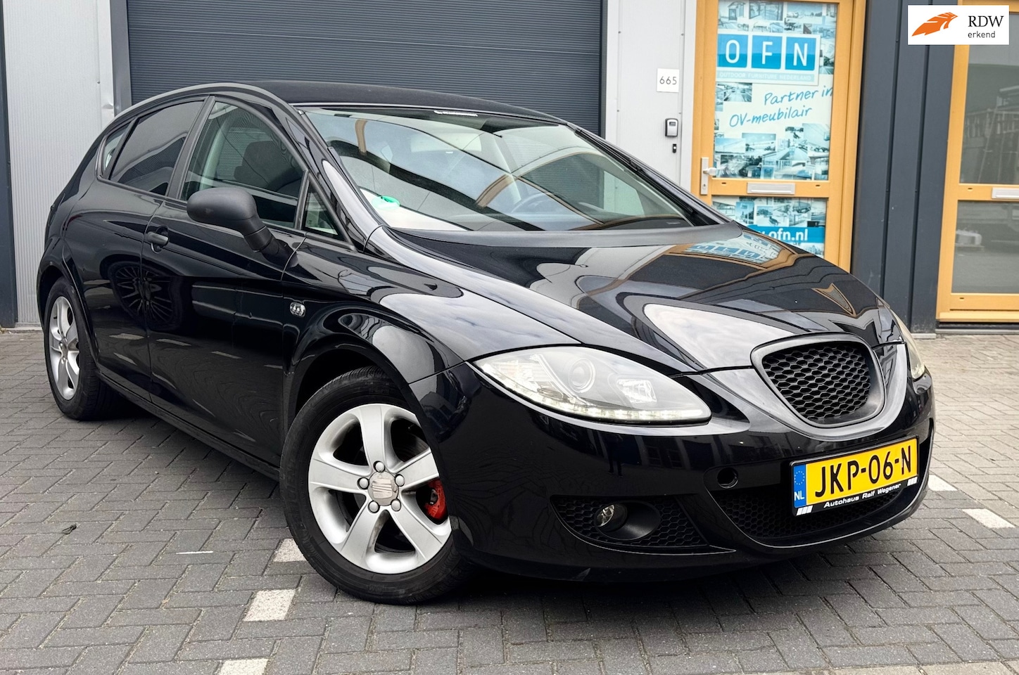 SEAT Leon - 1.6 Reference 1.6 Reference - AutoWereld.nl