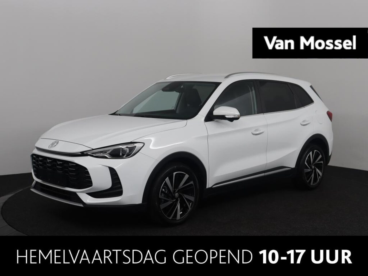 MG ZS - 1.5 Hybrid + Luxury | Keyless entry | 360 Camera| Stoelverwarming voor + Stuurverwarming| - AutoWereld.nl