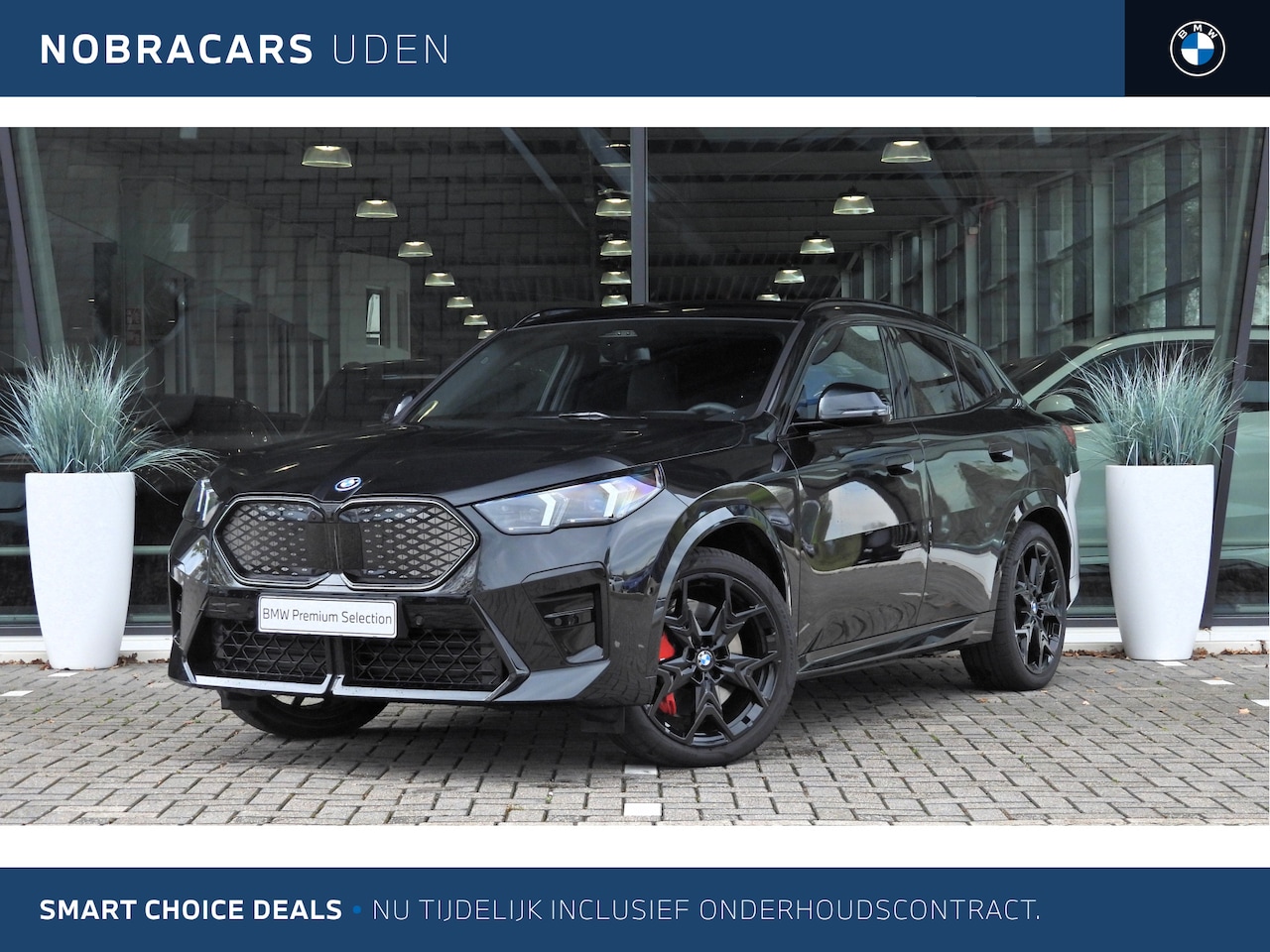 BMW iX2 - xDrive30 M Sport Edition / Panoramadak / Sportstoelen / M Adaptief onderstel / Stuurverwar - AutoWereld.nl