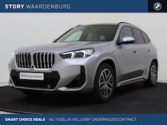 BMW X1 - xDrive23i High Executive Automaat / Trekhaak / Sportstoelen / M Adaptief onderstel / Head