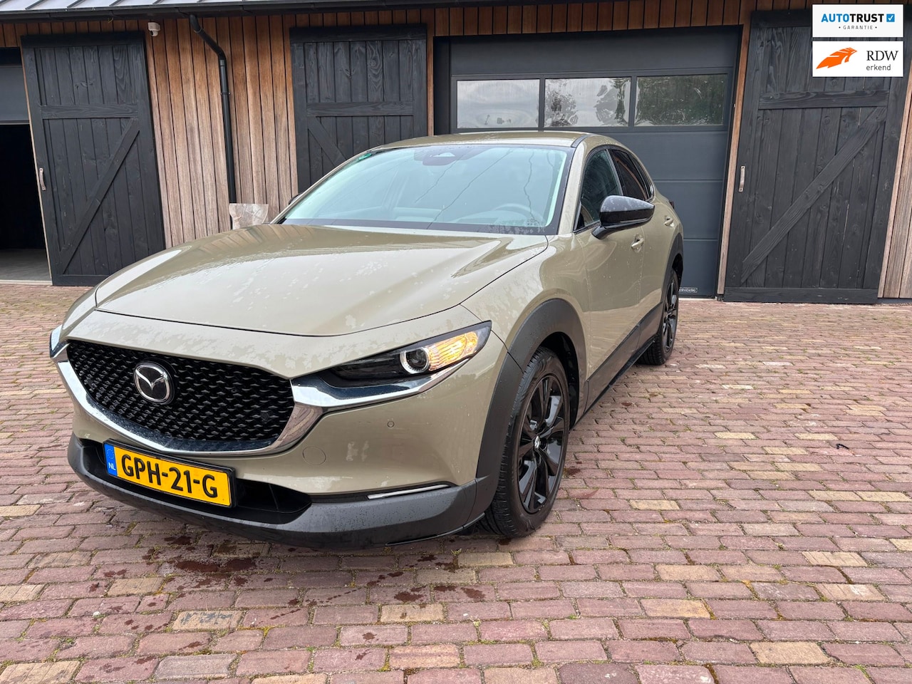 Mazda CX-30 - 2.5 e-SkyActiv-G M Hybrid Homura 2.5 e-SkyActiv-G M Hybrid Homura ,NL AUTO MET MOOIE OPTIES. - AutoWereld.nl