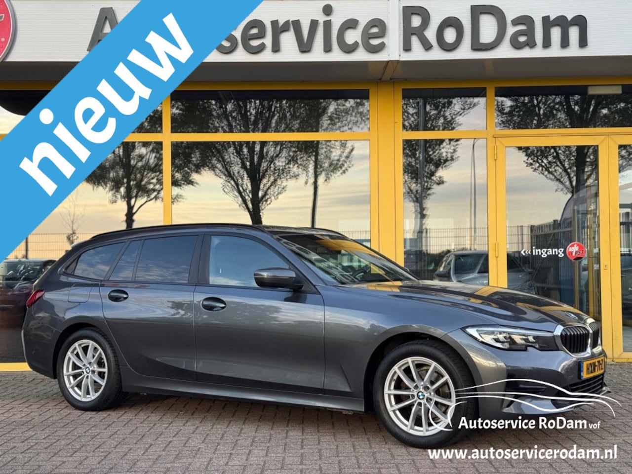 BMW 3-serie Touring - 318i High Executive 318i High Executive - AutoWereld.nl