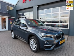 BMW X1 - SDrive18i Executive Edition / ACC / Head-Up / Led / Trekhaak / Rijklaar