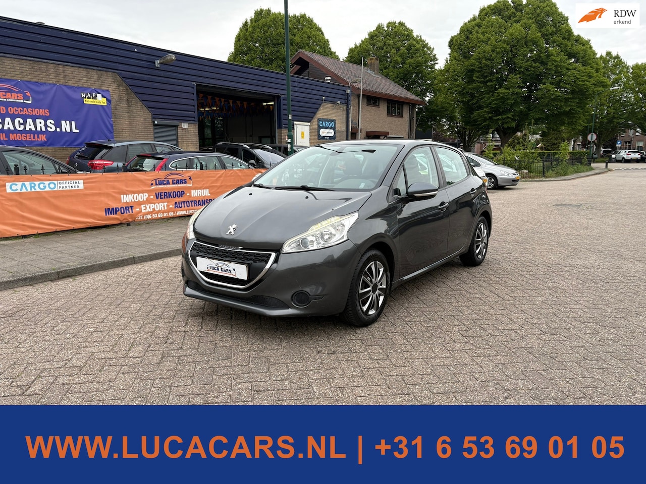Peugeot 208 - 1.2 VTi Blue Lease Executive 2X SLEUTEL + BOEKJES! - AutoWereld.nl