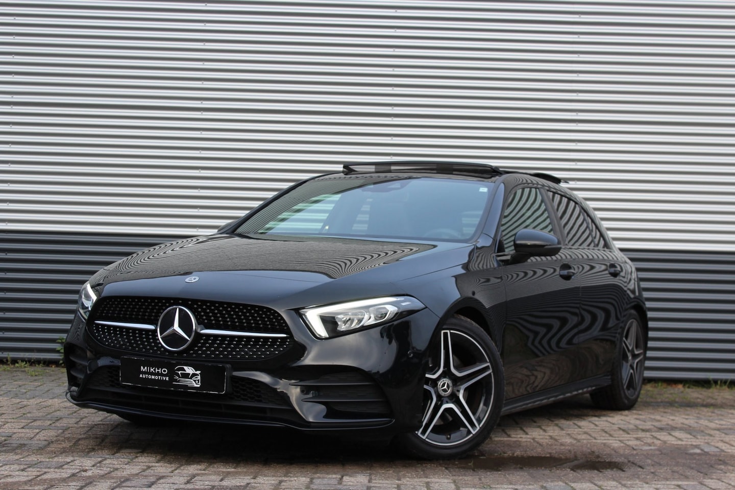 Mercedes-Benz A-klasse - 250 AMG | Panoramadak | Sfeerverlichting | Night pakket | Cruise Control | LED | Camera | - AutoWereld.nl