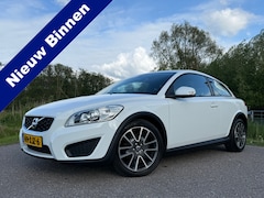 Volvo C30 - 1.6 D2 Advantage | 1e Eigenaar | slechts 119.754 km | 17" Velgen | Clima | Trekhaak | PDC