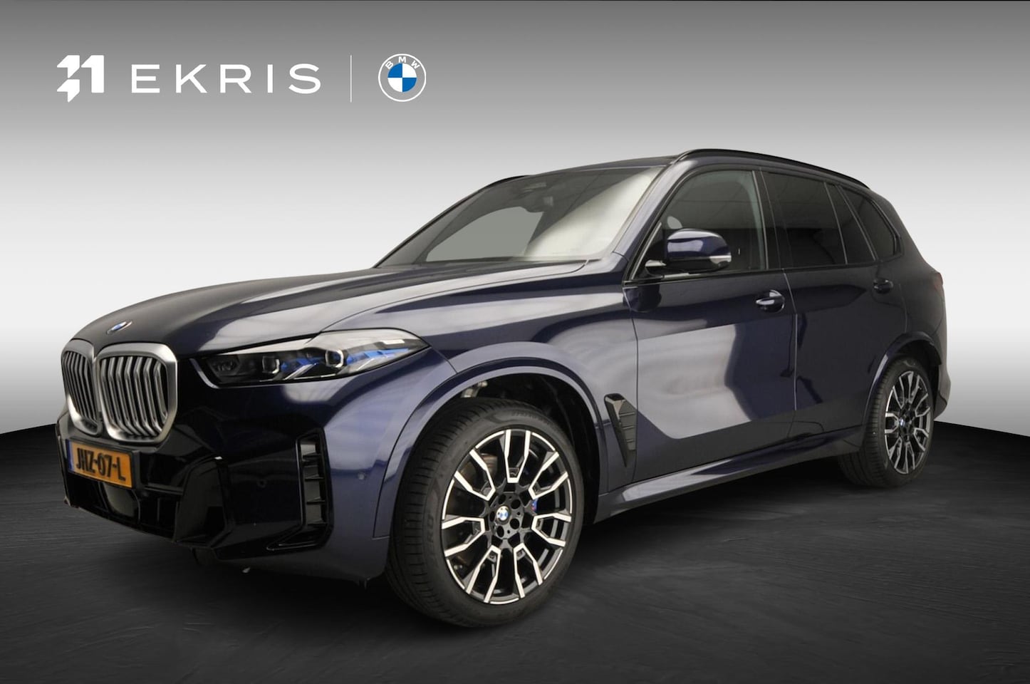 BMW X5 - xDrive40d | M-Sportpakket LED | HUD | Schuifdak | Trekhaak | Comfortzetels | DAB | Harman- - AutoWereld.nl