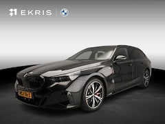 BMW 5-serie Touring - 520d | M-Sportpakket | LED | HUD | Trekhaak | Active cruise | Keyles go | DAB | Harman-kar