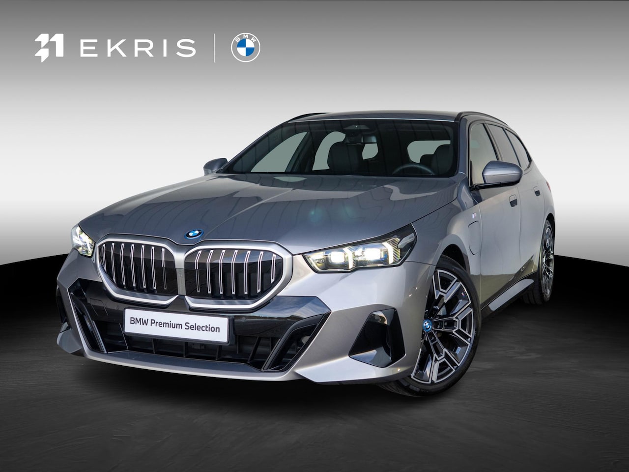 BMW 5-serie Touring - 530e | M Sportpakket | Travel Pack | Comfort Access | Achteruitrijcamera | Stoelventilatie - AutoWereld.nl