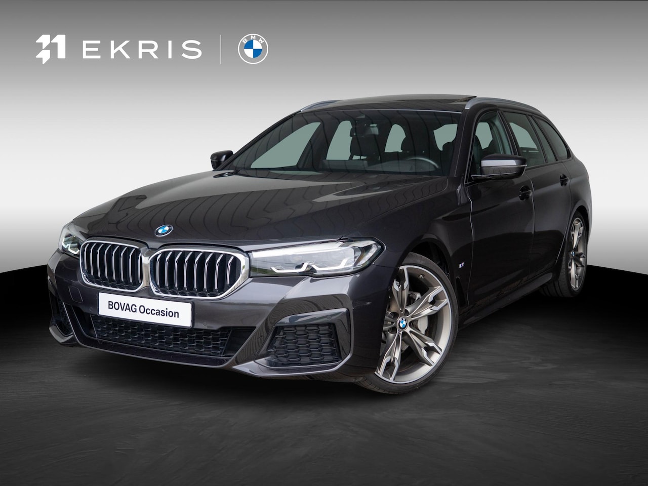 BMW 5-serie Touring - 530i xDrive | M Sportpakket | Verwarmd Stuurwiel | Achteruitrijcamera | Panoramadak | Stoe - AutoWereld.nl