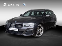 BMW 5-serie Touring - 530i xDrive | M Sportpakket | Verwarmd Stuurwiel | Achteruitrijcamera | Panoramadak | Stoe