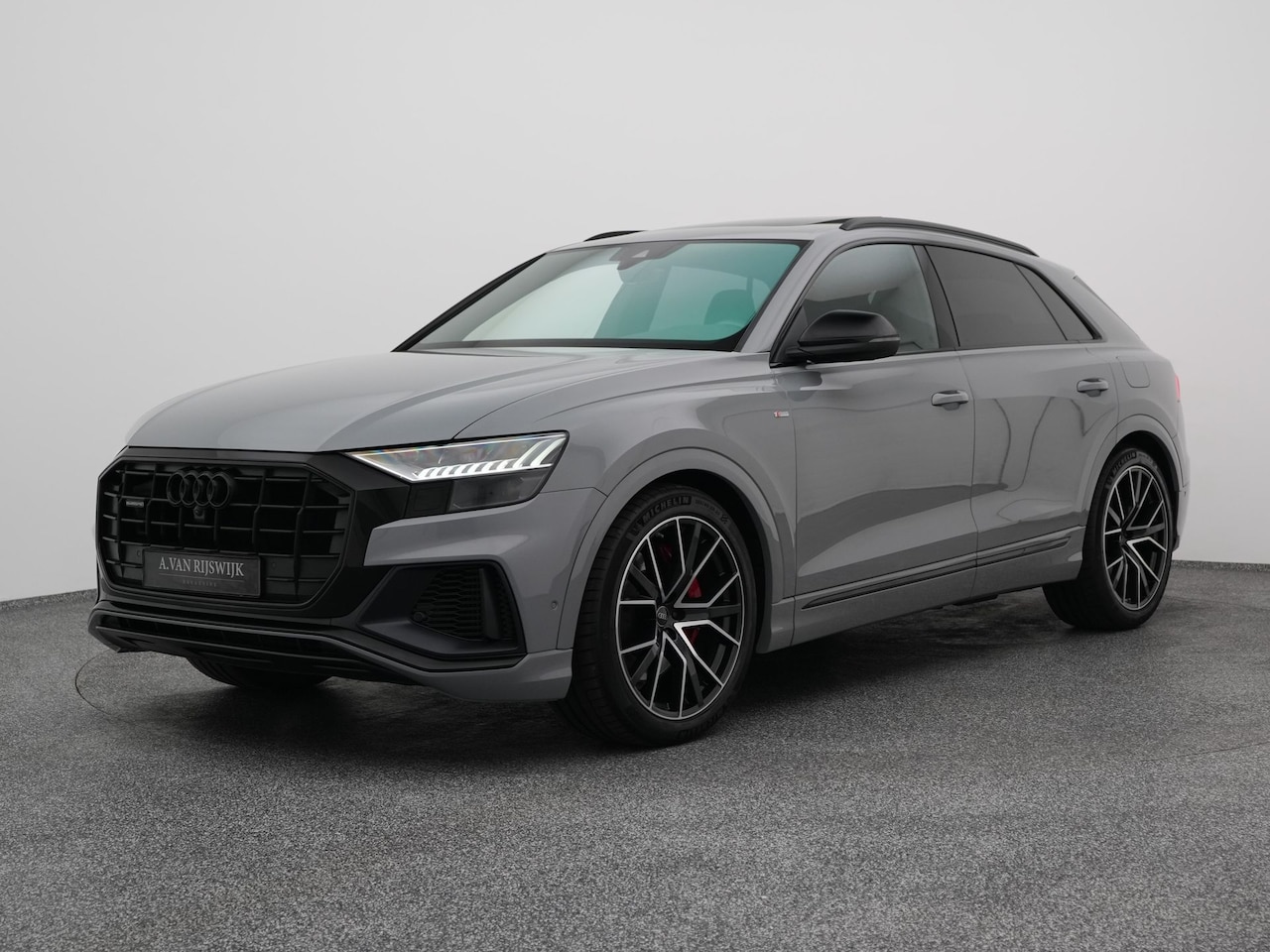 Audi Q8 - 60 TFSI e quattro Competition | PANO | 360° | B&O | LUCHTVERING | STOELVERW. | TREKHAAK - AutoWereld.nl