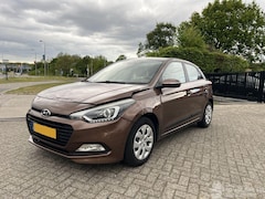 Hyundai i20 - I-20 1.0 T-GDI Navi Camera