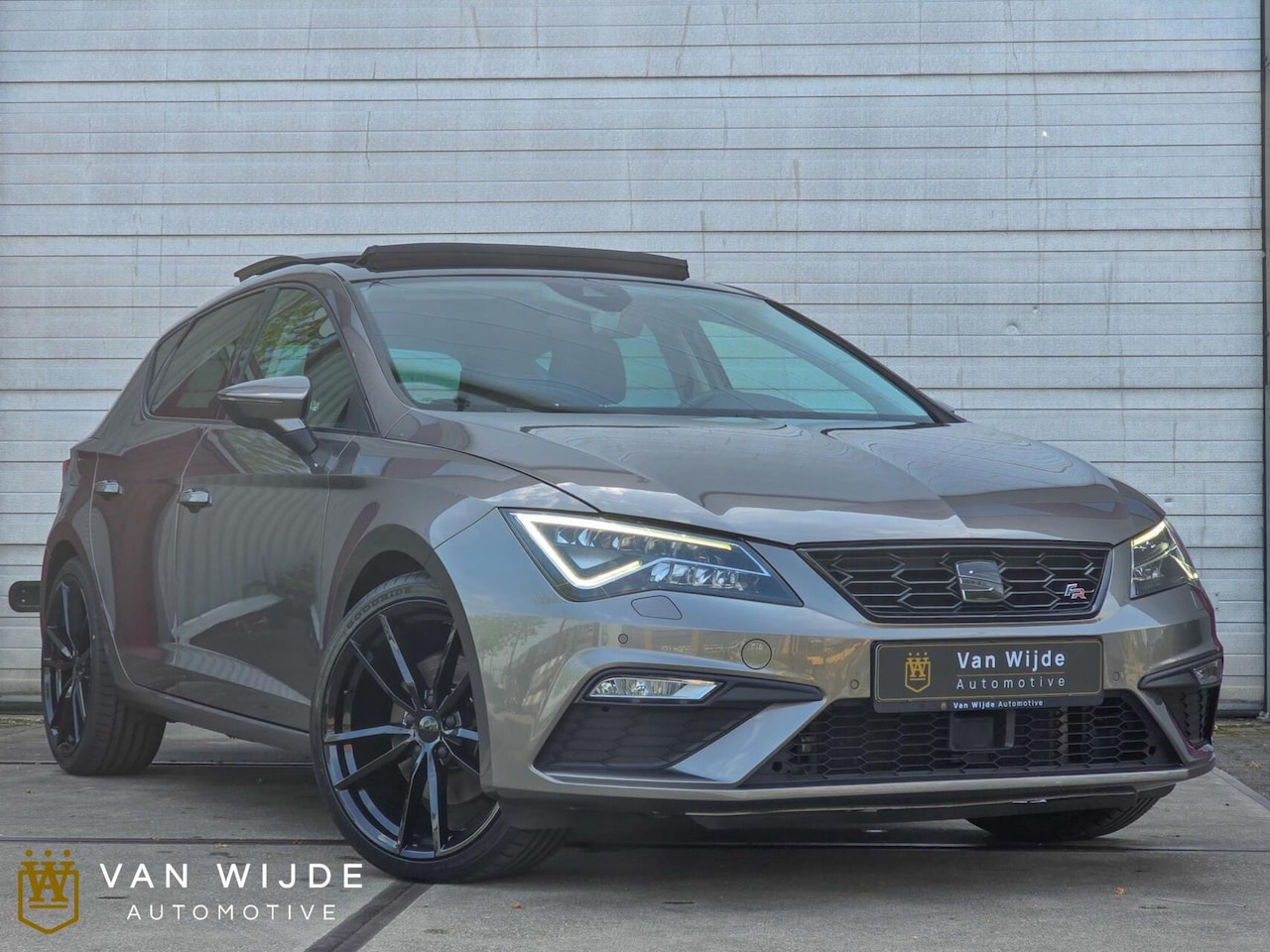 SEAT Leon - 1.8 TSI FR|AUTOMAAT|PANO|CARPLAY|CRUISE - AutoWereld.nl