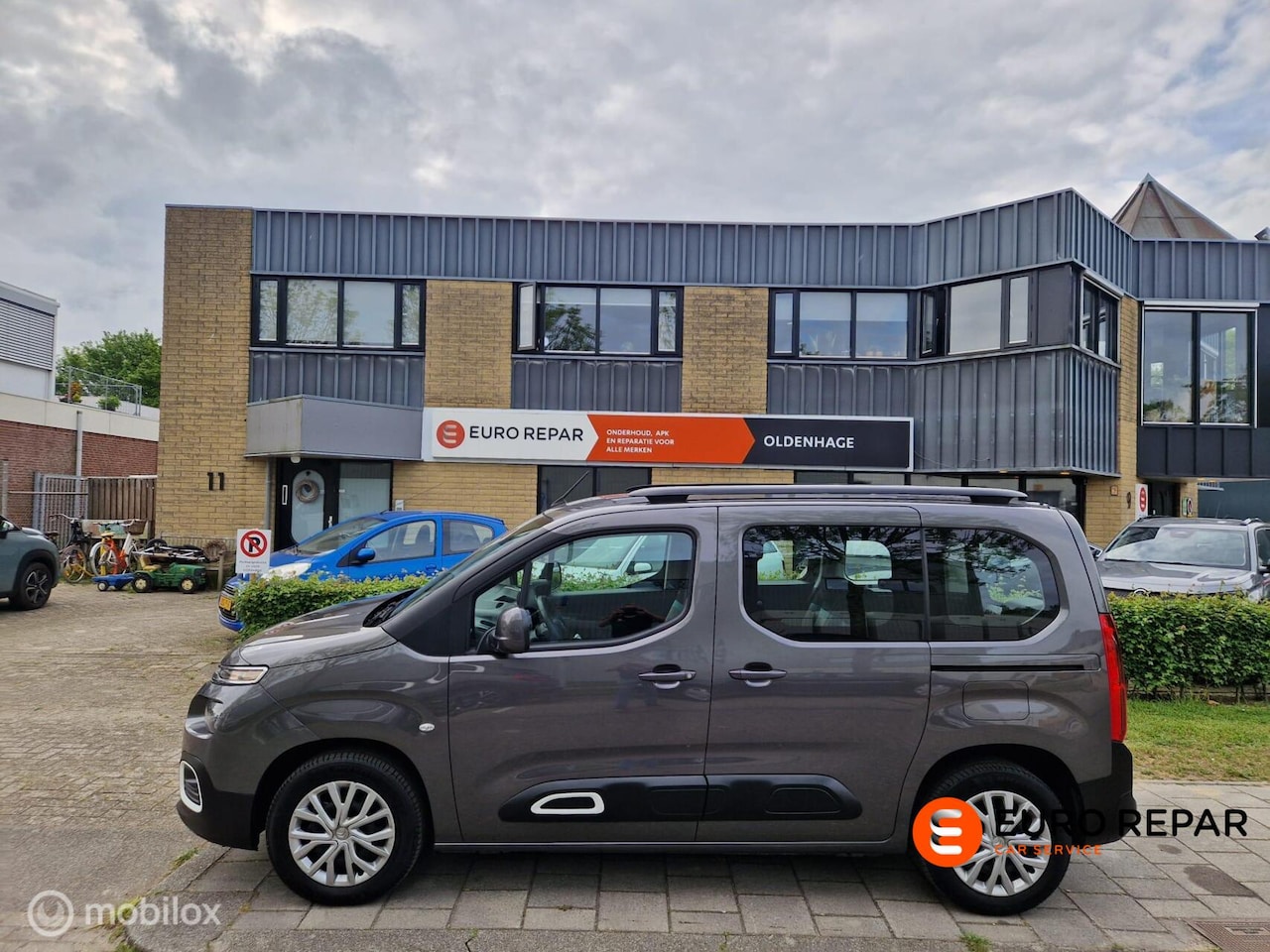 Citroën Berlingo XL - 1.2 Live DAB NAV nw distributie trekhaa - AutoWereld.nl
