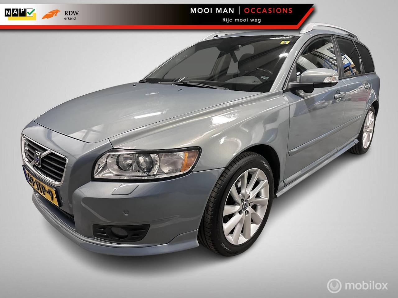 Volvo V50 - 2.5 T5 AWD Summum 2.5 T5 AWD Summum - AutoWereld.nl