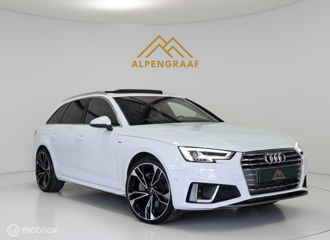 Audi A4 Avant - 45 TFSI S-line quattro Pro Line 245pk |Panoramadak|Head-up|Camera|Leder|ACC|Wifi|Navigatie - AutoWereld.nl