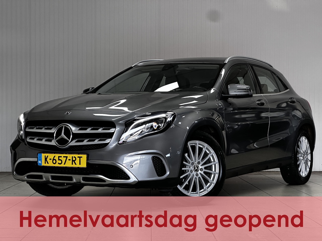 Mercedes-Benz GLA-Klasse - 180 Premium Plus/ Automaat/ Camera/ Sportstoelen/ Apple + Android/ Stoelverw./ 18'' LMV/ C - AutoWereld.nl