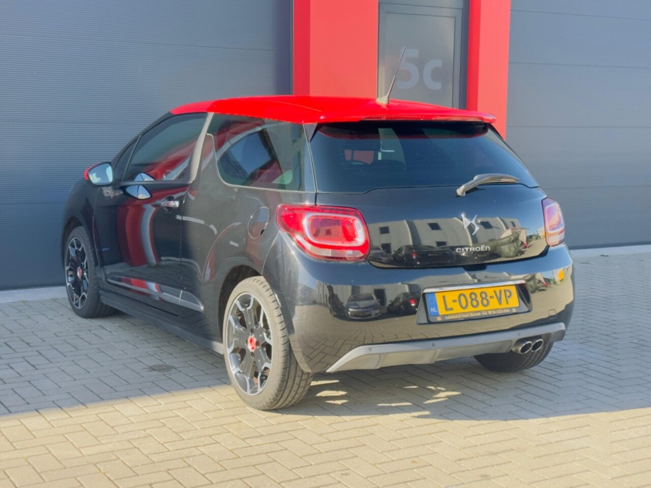 Citroën DS3 - 1.6 THP Sport Chic 1.6 THP Sport Chic , Navi , Cruise C. Stoelverw.