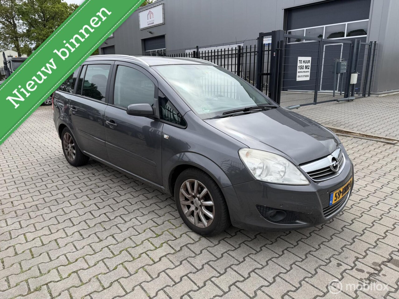 Opel Zafira - 1.8 Executive 7 persoons - AutoWereld.nl