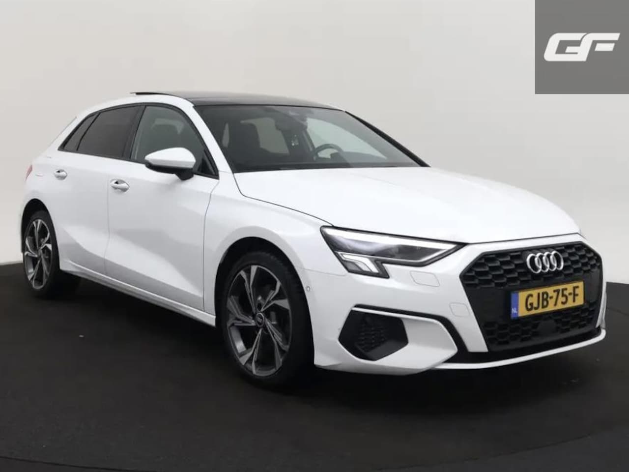 Audi A3 Sportback - 40 TFSIe S-Line Pano CarPlay Cruise Navi - AutoWereld.nl