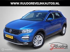 Volkswagen T-Roc - TSI 110 PK H6 Style Navigatie Stoelverw DonkerGlas Chroom Clima