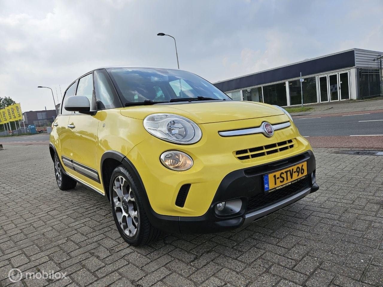 Fiat 500 L - 0.9 TwinAir Trekking 0.9 TwinAir Trekking - AutoWereld.nl
