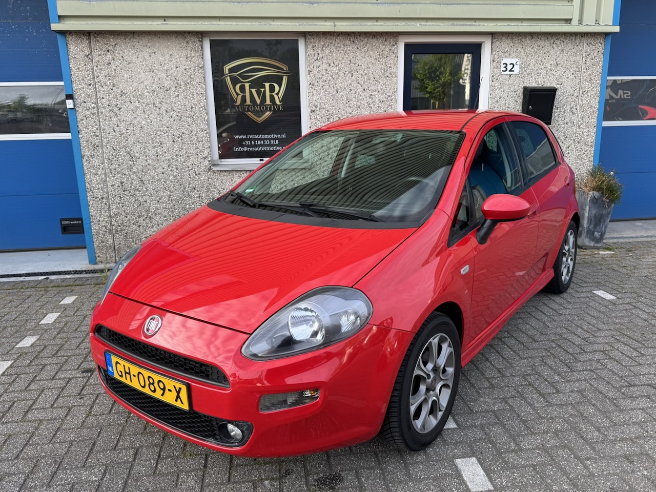 Fiat Punto Evo - 0.9 TwinAir Lounge NWE VLIEGWIEL EN KOPPELING - AutoWereld.nl