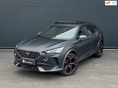 CUPRA Formentor - Formentor 1.4 e-Hybrid VZ Performance, ACC, 360° cam, Pano, Stuur en stoel verwarming, Dod