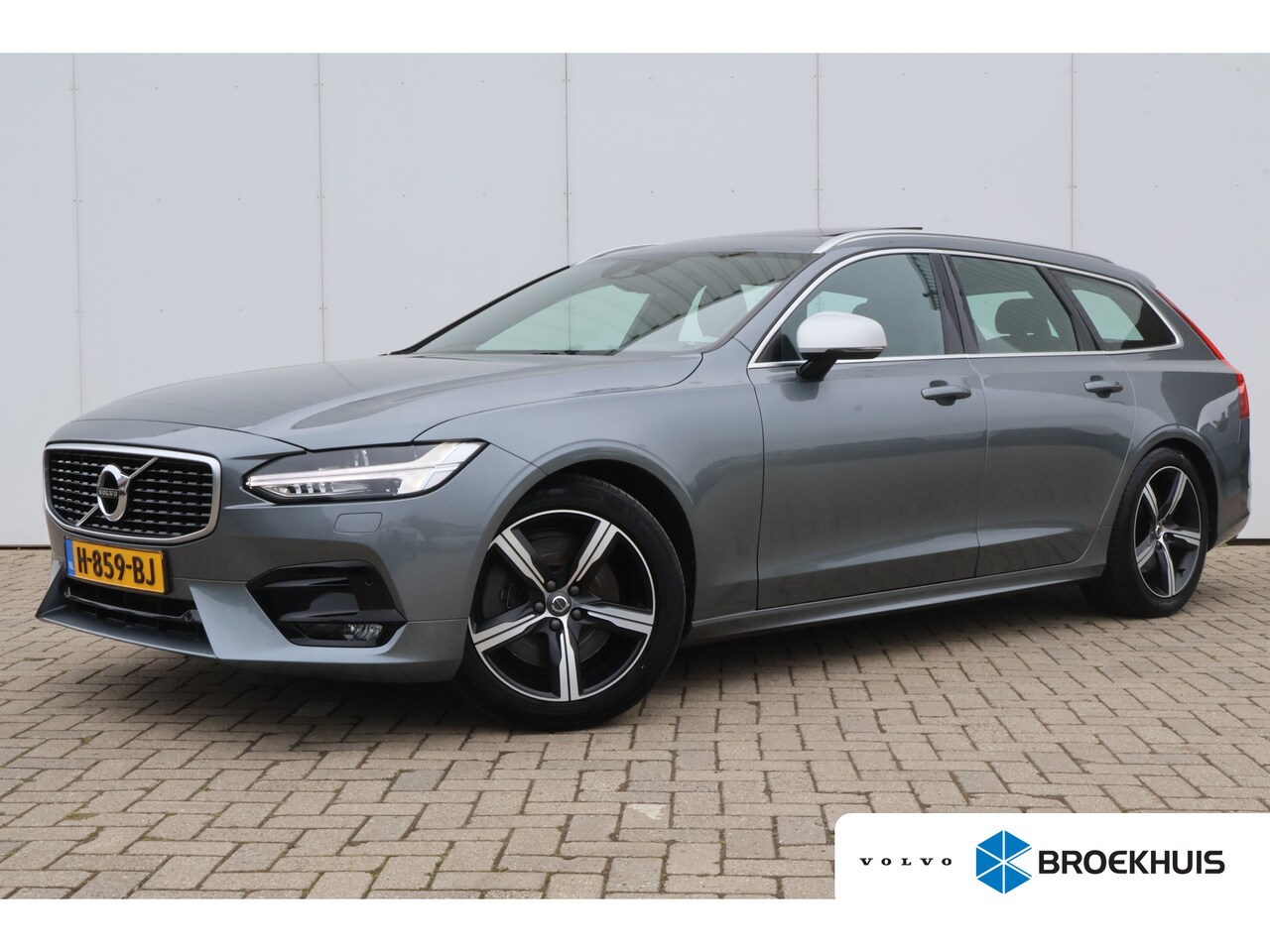 Volvo V90 - 2.0 T4 Business Sport | R-Design | Polestar Engineered | Harman Kardon | - AutoWereld.nl