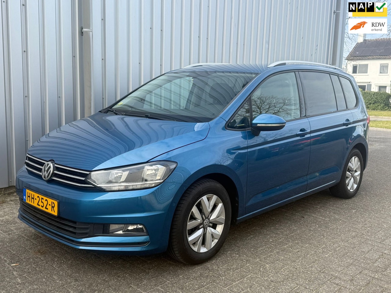 Volkswagen Touran - 1.6 TDI 7p / AUT NWE apk - AutoWereld.nl