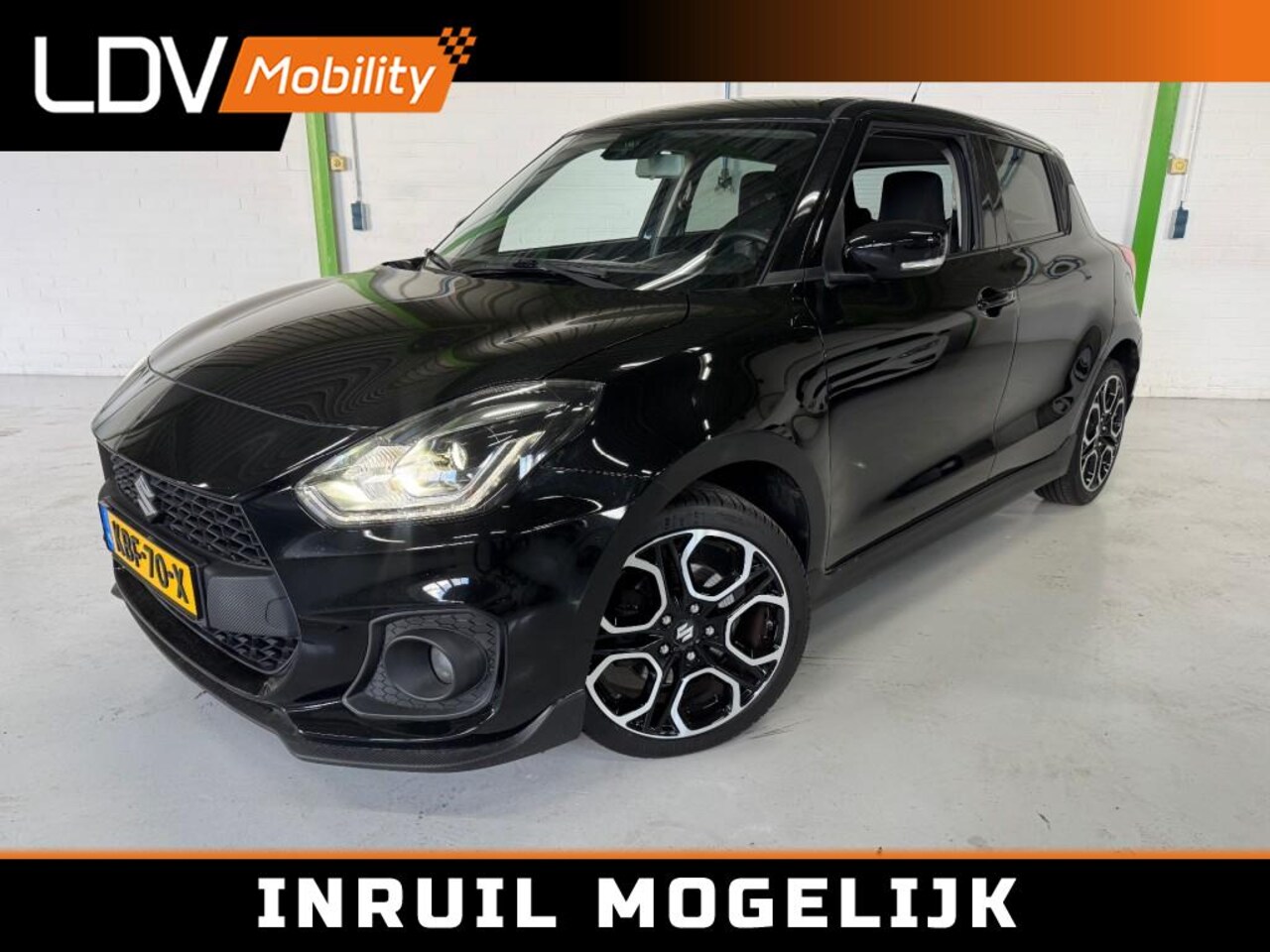 Suzuki Swift - 1.4 SPORT 1.4 Sport 140Pk118759 km / Navi / Cruise / Carplay / Led / Camera/ Stoelverw / N - AutoWereld.nl