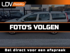 Volvo V70 - 2.4 T COMFORT LINE / 7-persoons / Nieuwe APK / Automaat