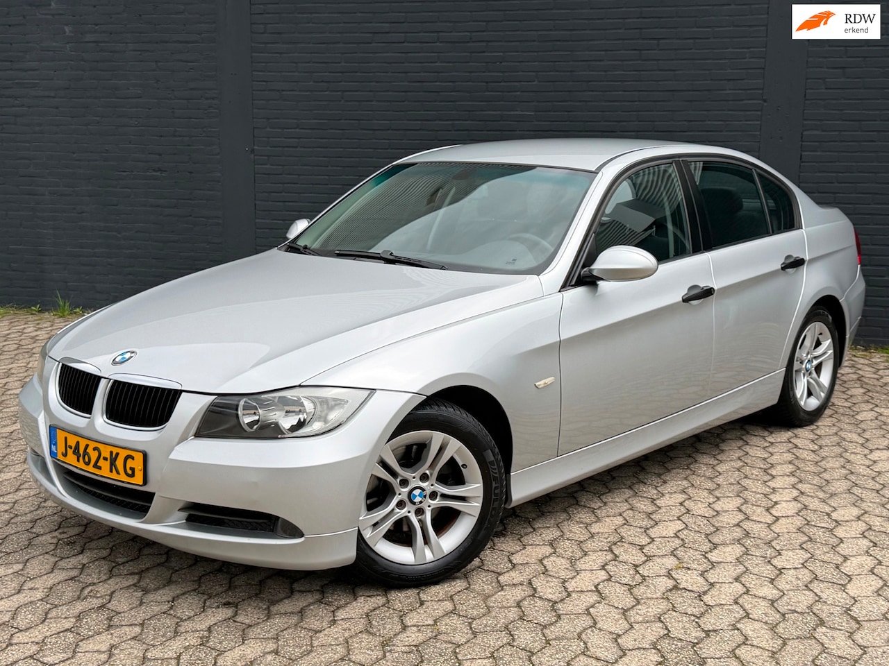 BMW 3-serie - 320i|CLIMA|AUTOMAAT|APK|PDC - AutoWereld.nl
