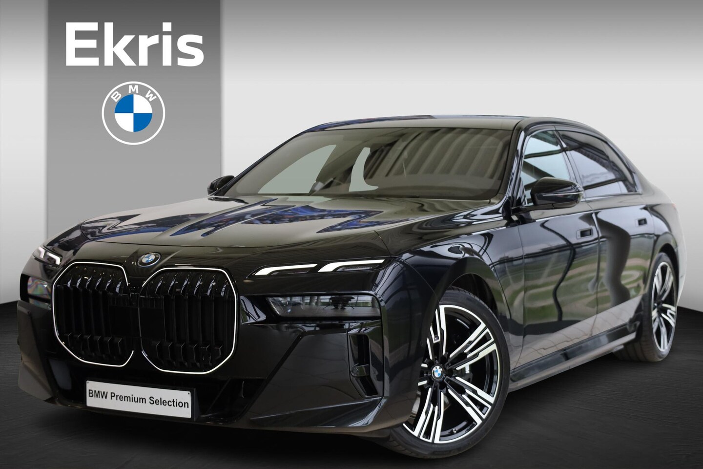 BMW i7 - xDrive60 | M Sportpakket Pro | Massagestoelen | Sky Lounge Panoramadak | Elektr. Trekhaak - AutoWereld.nl