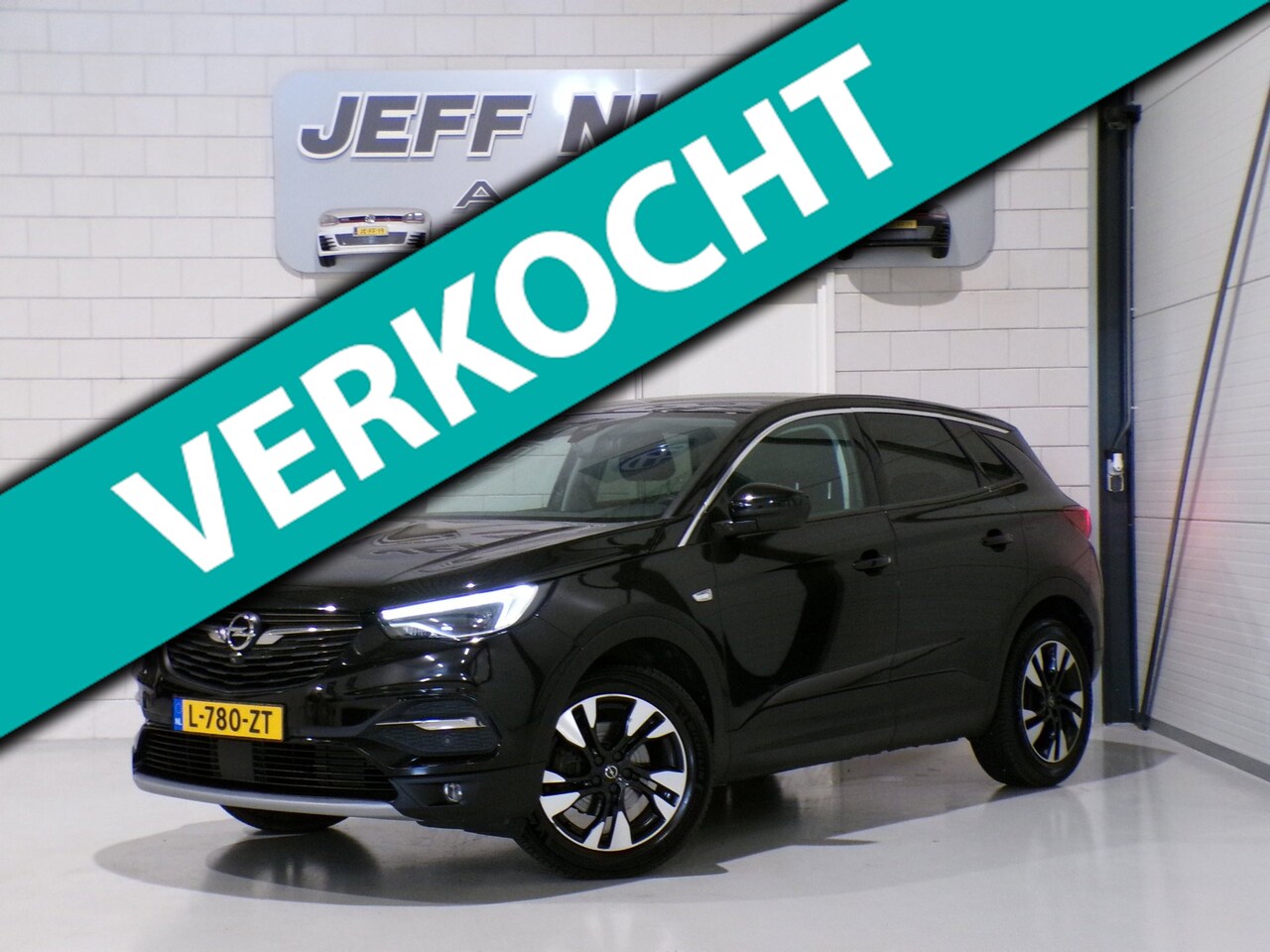 Opel Grandland X - 1.2 Turbo Innovation "Origineel NL!" 1e eigenaar! Trekhaak Apple-Carplay Leer Stoelverwarm - AutoWereld.nl