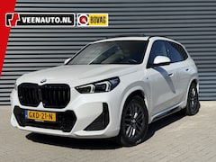 BMW X1 - sDrive18i M-Sport Pano/Harman Kardon/Camera/Leder