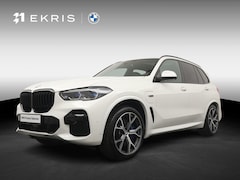 BMW X5 - xDrive45e Executive M-Sportpakket | Glazen Panoramadak | Leder | Stoelverwarming voor én a