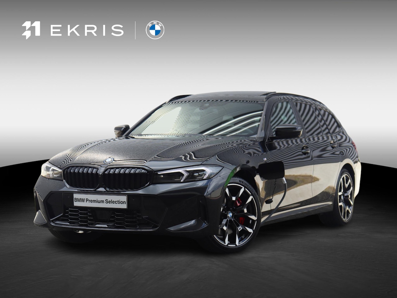 BMW 3-serie Touring - 330e | High Executive | M Sportpakket Pro | Panodak | Trekhaak | Adaptive Cruise Control | - AutoWereld.nl