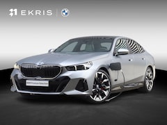 BMW 5-serie - Sedan 550e xDrive | M Sportpakket Pro | Driving Assistant Prof. | Panodak | Bowers & Wilki