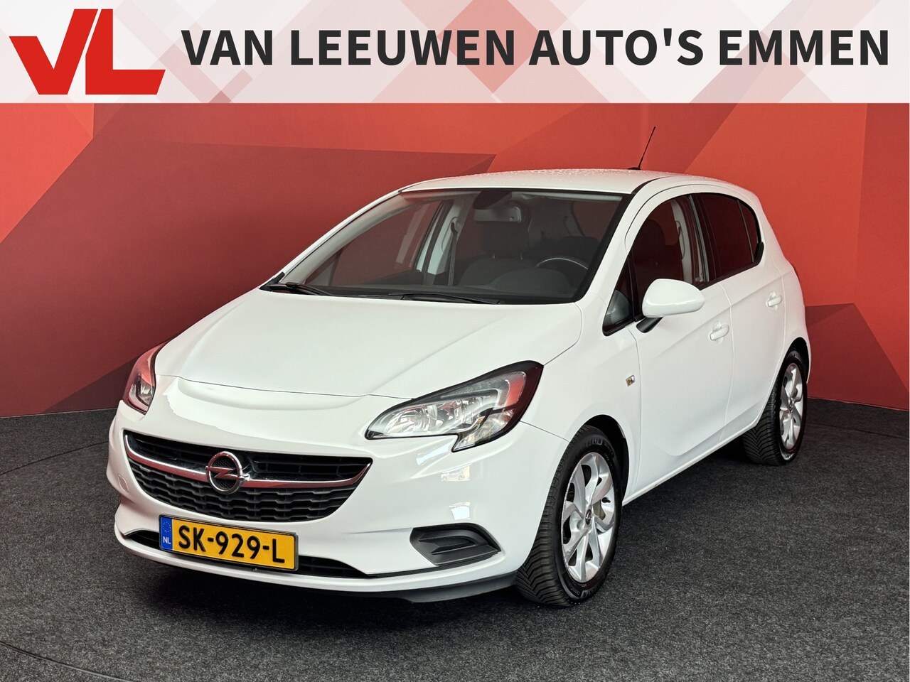 Opel Corsa - 1.4 Online Edition  | Nap | Stoel+Stuurverwarming | Navi | Carplay - AutoWereld.nl
