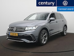 Volkswagen Tiguan Allspace - 1.5 TSI R-Line 7p. Automaat - Camera - 7 pers. - IQ light - Navigatie - ACC - Park Assist