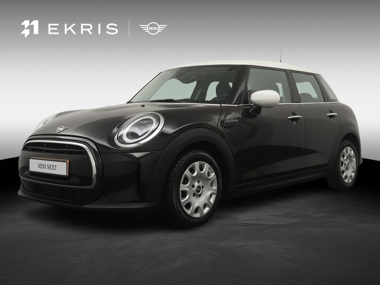 MINI Cooper - 5-deurs Business Edition | Stoelverwarming | Achteruitrijcamera | Cruise Control | - AutoWereld.nl