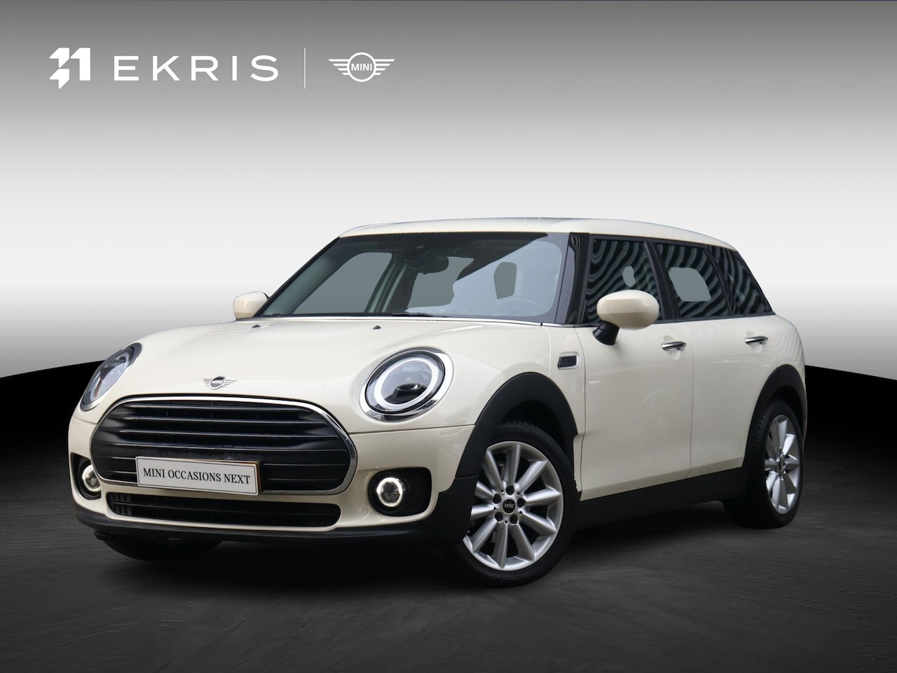 MINI Clubman - One | Cruise Control + Apple Carplay + Parkeersensor Achter + LED Koplampen + 17" LMV | Le - AutoWereld.nl