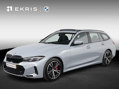 BMW 3-serie Touring - 330i xDrive xDrive | M Sport Pro | Glazen Panoramadak | Trekhaak Elektrisch | Leder | Stoe
