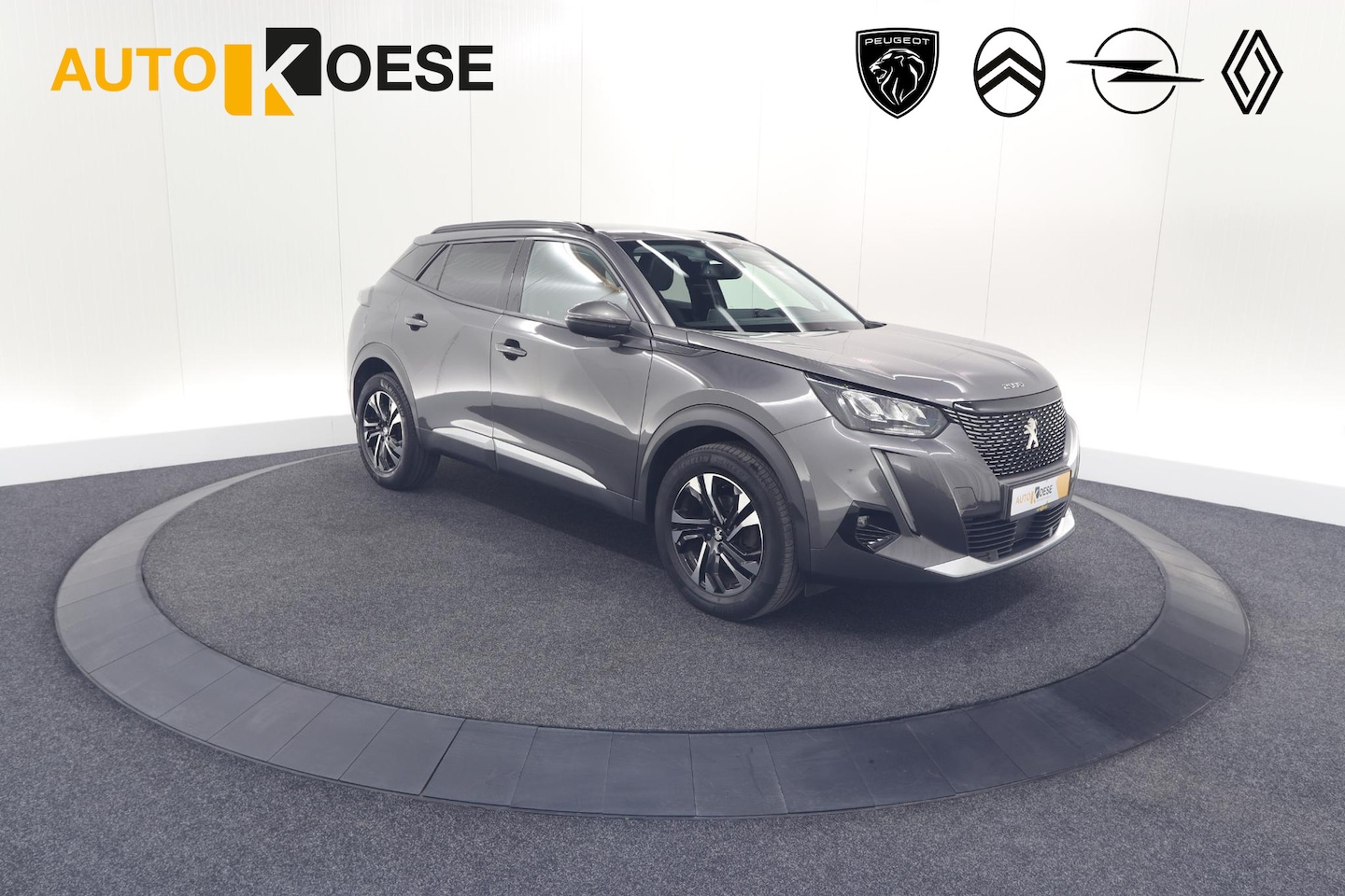 Peugeot 2008 - PureTech 130 EAT8 Allure Pack | Stoelverwarming | Adaptieve Cruise Control | Camera - AutoWereld.nl