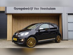 Volkswagen Up! - 1.0 75pk 5Drs Automaat Special Up Pano.Dak 17inch LM Beats Trekhaak A-Camera Cruise Contro