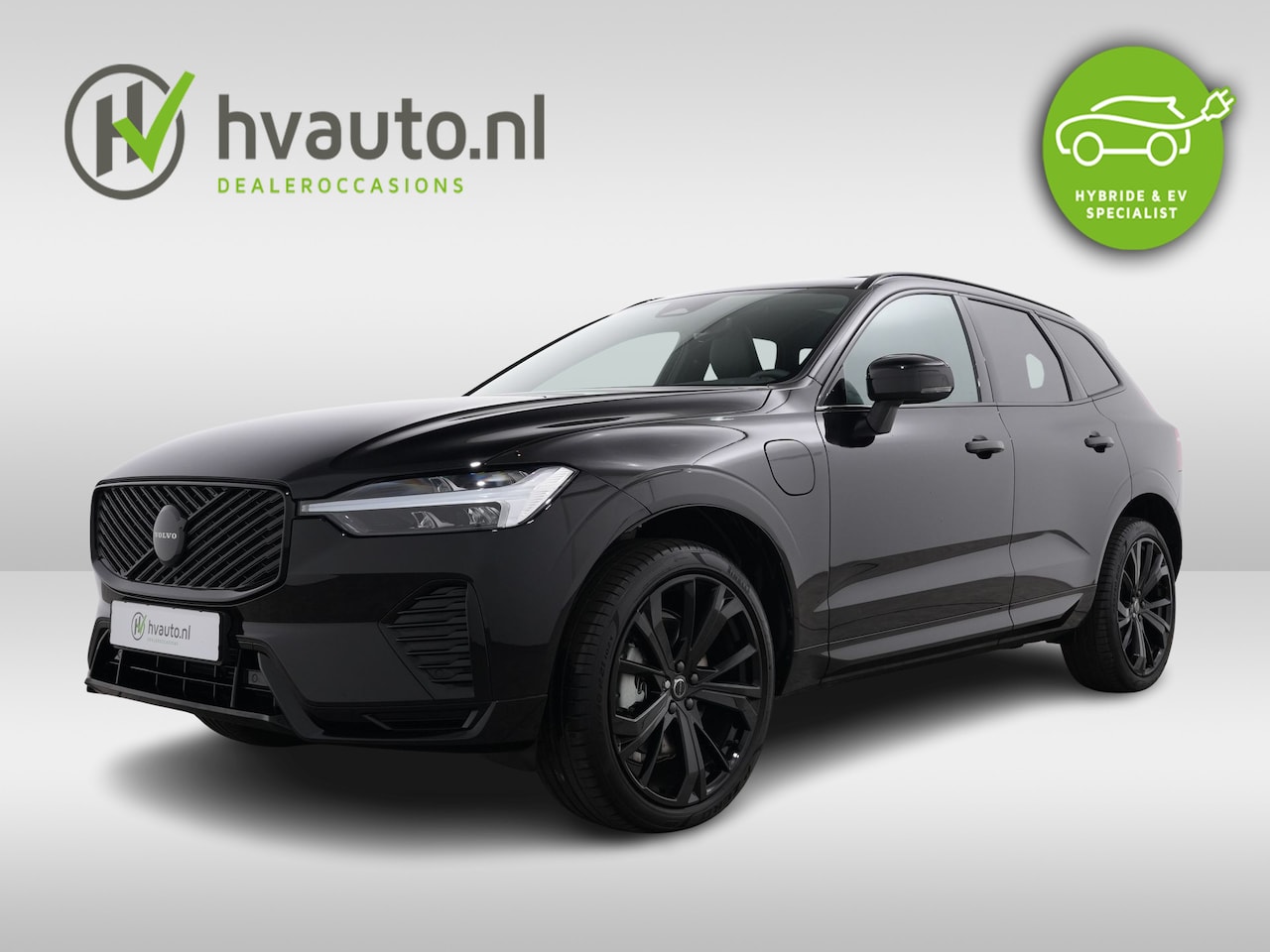 Volvo XC60 - 2.0 T6 RECHARGE 350PK AWD PLUS BLACK EDITION AUT8 | Trekhaak | 360 camera  | Pilot Assist - AutoWereld.nl